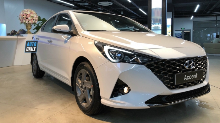 Hyundai Accent lộ ảnh ‘nóng’ tại đại lý: Thiết kế cực đỉnh khiến Toyota Vios, Honda City 'hốt hoảng' ảnh 3