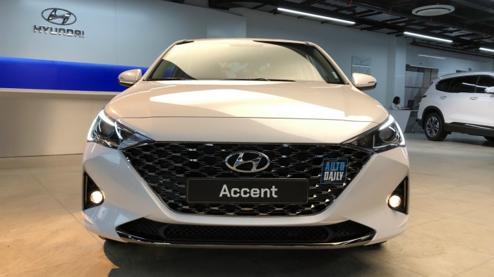 Hyundai Accent lộ ảnh ‘nóng’ tại đại lý: Thiết kế cực đỉnh khiến Toyota Vios, Honda City 'hốt hoảng' ảnh 1