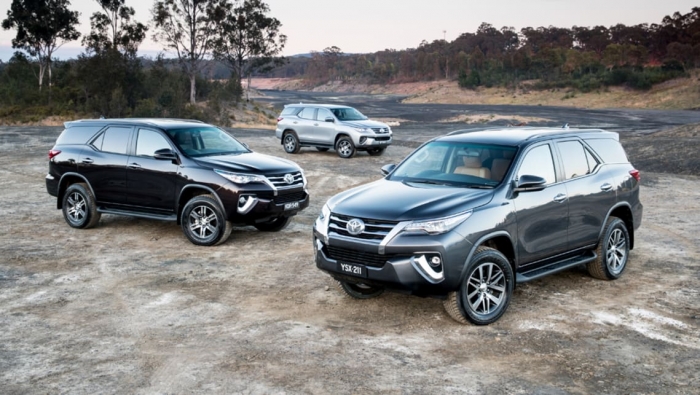 Toyota Fortuner giá cực hot đầu tháng 11, thừa sức ‘đe nẹt’ Ford Everest, Honda CRV, Hyundai SantaFe ảnh 2