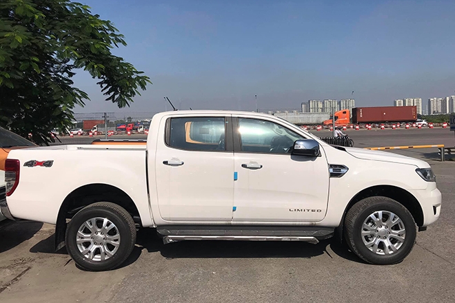 Ford Ranger 2021 chốt giá không tưởng tại Việt Nam: Quyết ‘đè bẹp’ Mitsubishi Triton, Toyota Hilux ảnh 1