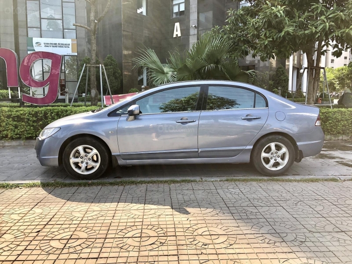 Honda Civic giảm sốc hơn 100 triệu: Rẻ hơn Kia Morning 50 triệu đồng, khách Việt vội ‘xuống tiền' ảnh 1