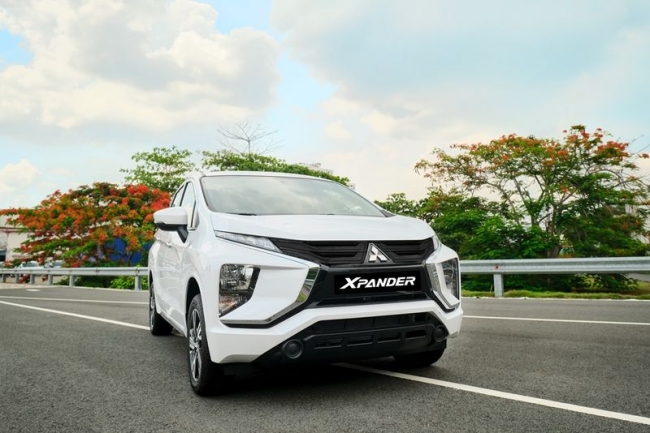 ra mắt Mitsubishi Xpander 2020 số sàn