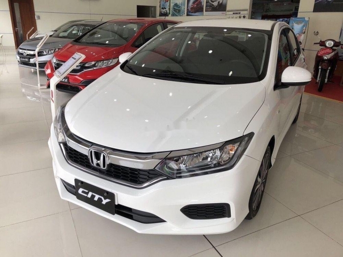 Honda City gặp tai nạn