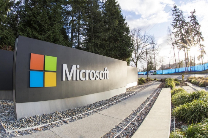 Microsoft cho nhân viên làm việc ở nhà đến hết năm 2020