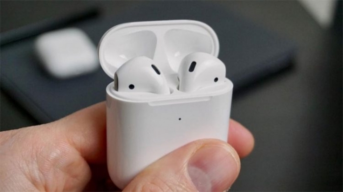 Cong-dong-mang-vui-mung-khi-xuat-hien-hinh-anh-tai-nghe-AirPods-Pro-lap-rap-tai-viet-nam