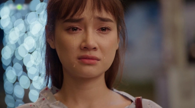 Sao-29-7-Sau-nhieu-nam-giu-kin-dam-vinh-hung-bat-ngo-cong-khai-viec-co-nguoi-yeu-o-tuoi-49-gay-ngo-ngang