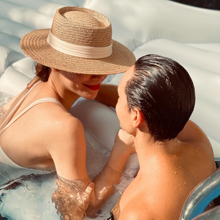 Vua-bi-cdm-chi-trich-ha-ho-lai-tung-anh-khoe-tron-dao-tien-nhung-cdm-chi-cham-chu-1-diem-2