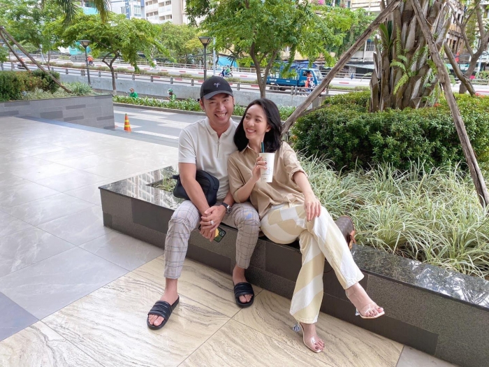 Ro-ri-clip-tien-luat-thang-tay-nam-dau-thu-trang-khien-cu-dan-mang-khong-khoi-ngo-ngang-4