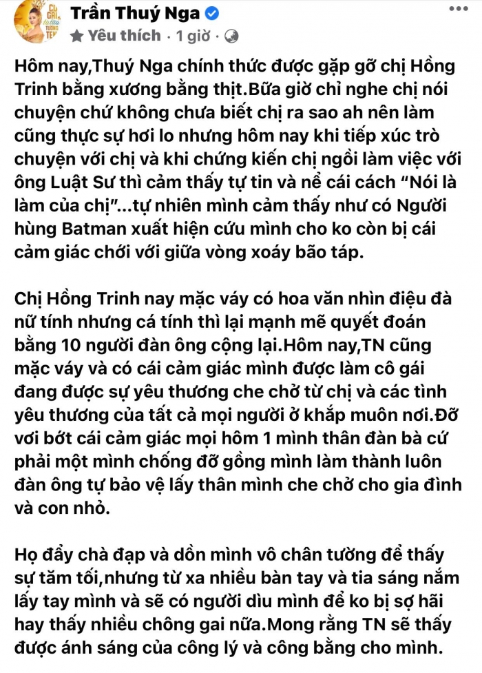 Thuy-nga-nghen-ngao-ke-lai-viec-bi-cha-dap-va-don-vao-chan-tuong-gay-xon-xao-cdm-1