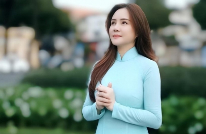 Vy Oanh tuyên bố về vây cánh của bà Nguyễn Phương Hằng sau khi kiện loạt người thân cận với CE0
