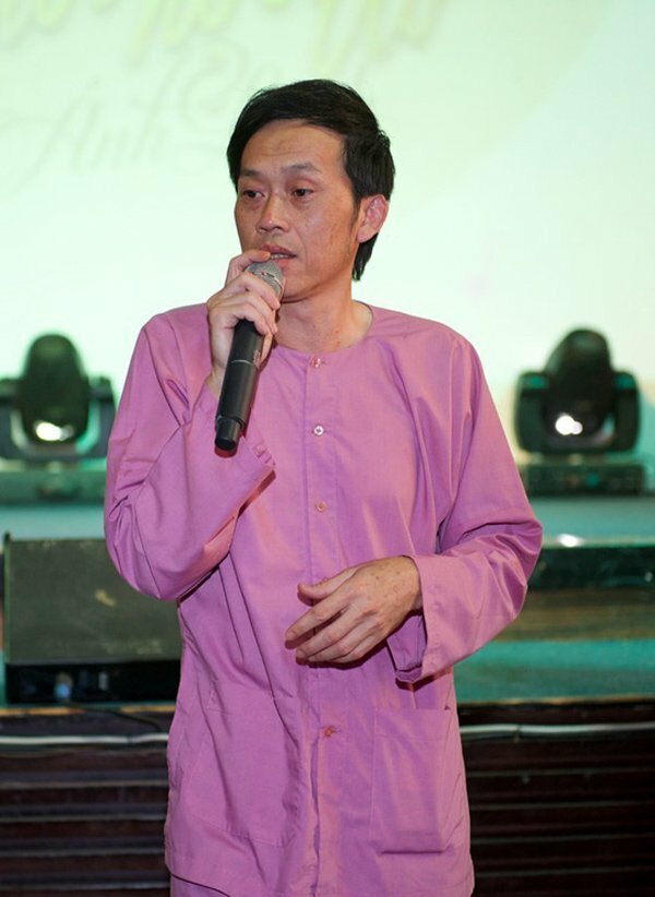 CĐM phản ứng dữ dội khi NSƯT Hoài Linh tham gia diễn từ thiện ở miền Trung sau 1 năm ồn ào 14 tỷ