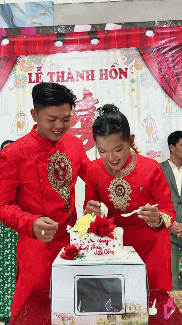 ezgif-80e84e115d81c452-176441765475468367548-1764508370987-1764508371205317950864