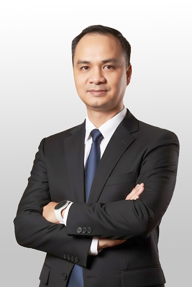 pho-tong-giam-doc-nguyen-hoang-giang-17645603419861160752975-176456697109817034073-1764567887623-1764567888347355931375