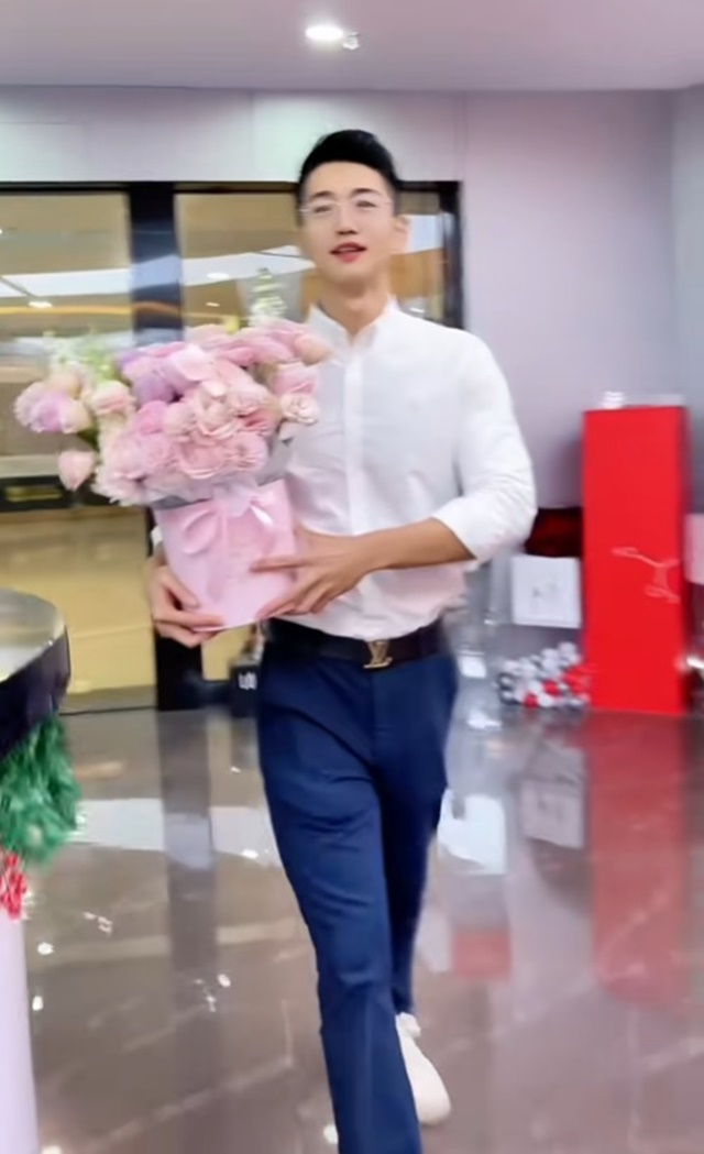 screenshot-2025-12-17-112653-17659458508311908056366-1765959143489-17659591442821962567484_11zon