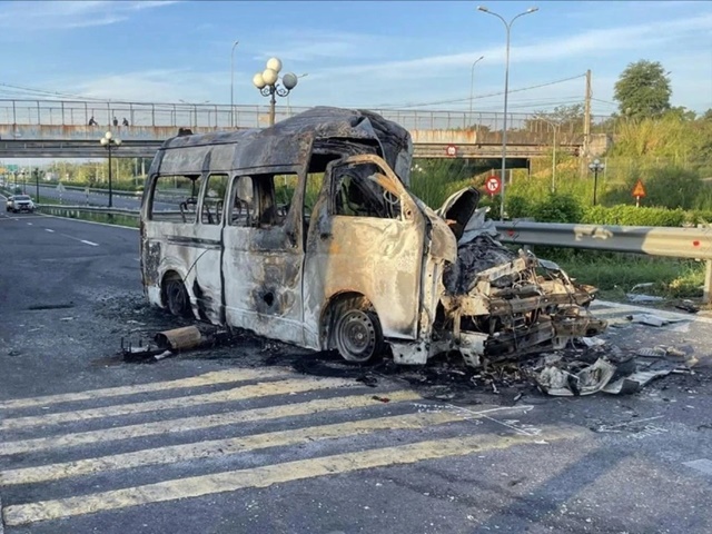 1000066704-5773-2832-jpg_11zon