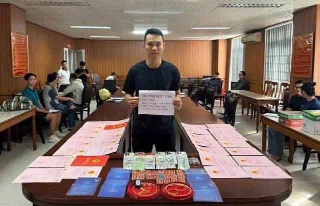 base64-17660240745701931822683_11zon