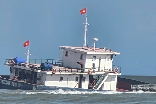 tau-hang-mac-candinh-tien-1jpg-1766566017876_11zon