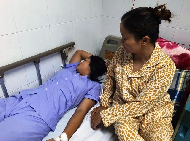 2-17667444844671532147080_11zon