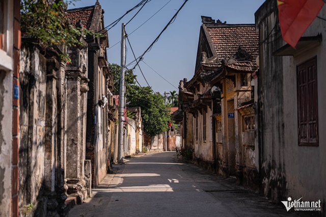 w-lang-cuu-ha-noi-2016