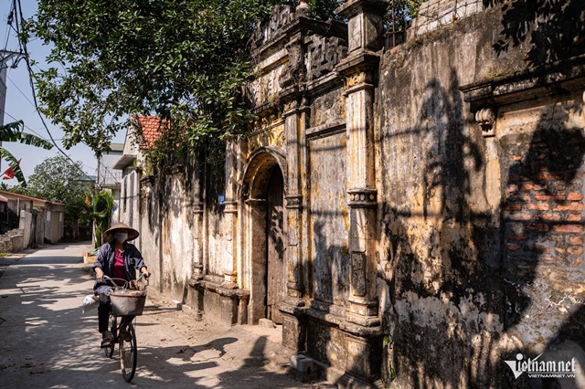 w-lang-cuu-ha-noi-2023