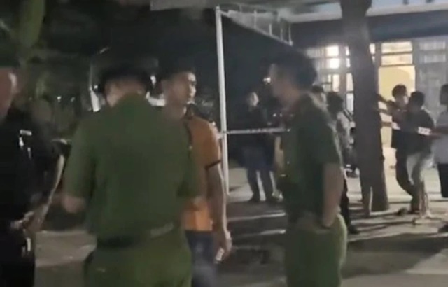 sua-nu-cong-nhan-2703-9900-jpg_11zon (1)