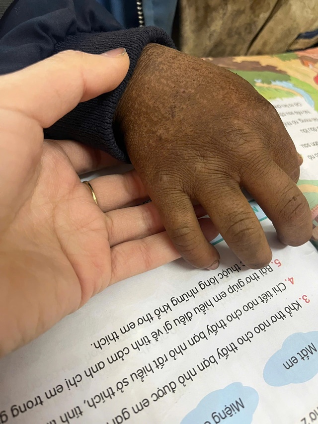 z729119842331111c584c197dd649a4f3a8f33bd135270jpg-1764826624275_11zon