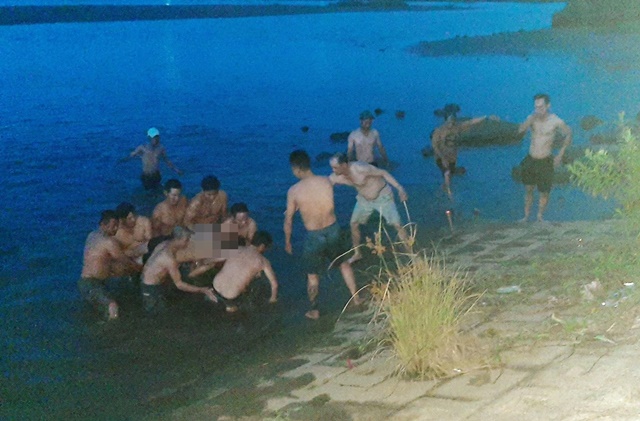 binh-dinh3-hoc-sinh-duoi-nuoc-khi-tam-songxuan-thuc-2jpgjpg-1750947691486_11zon