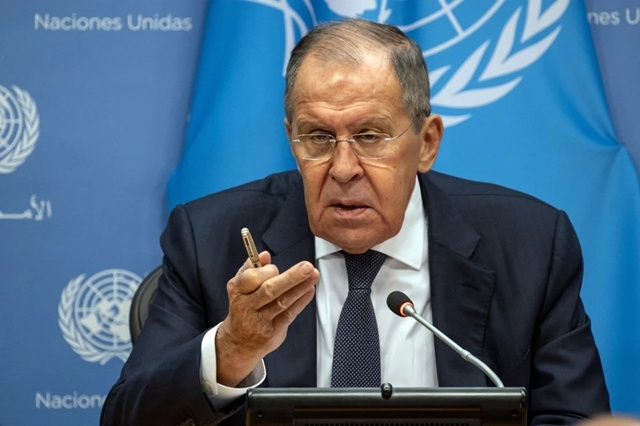 lavrov-1480_11zon