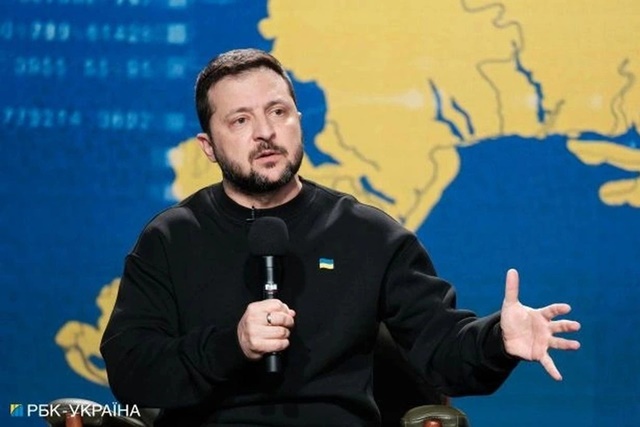 zelenskyrbc-crop-1734665550147-1748244112536_11zon