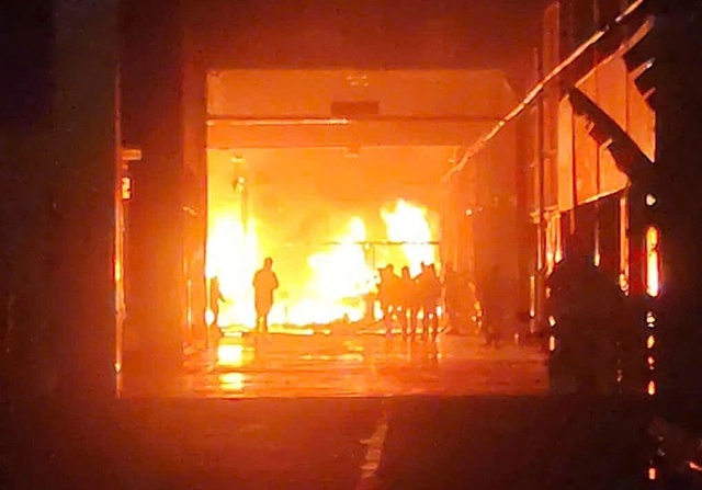 z7388358792736-1c5ef8d23d01b0e-3266-3840-1767273443_11zon