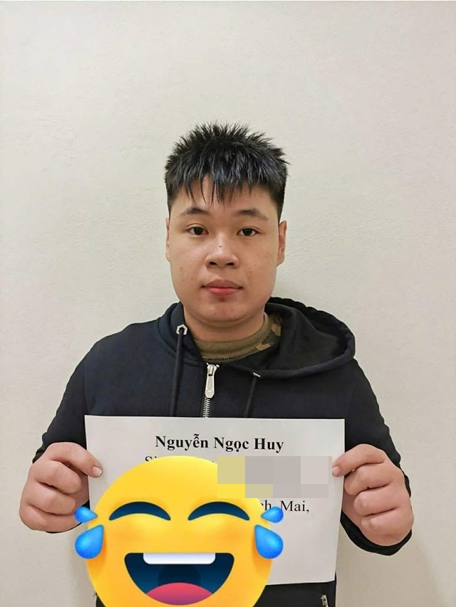 25-1769323777-ha-noi-bat-giu-5-doi-tuong-hanh-hung-doi-nam-nu-sau-vu-to-quay-roi-khi-di-bao (1)