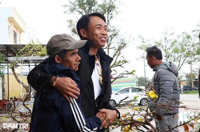 ong-tuan-ban-maitet-binh-ngonghe-anhoang-lam-9jpg-1770705692286_11zon