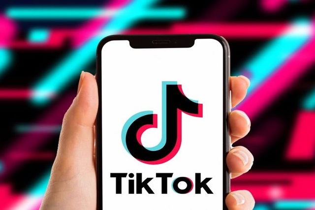 2022_8_29_637973892712398833_su_dung_tiktok