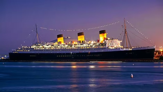 Queen-Mary-5752639_11zon