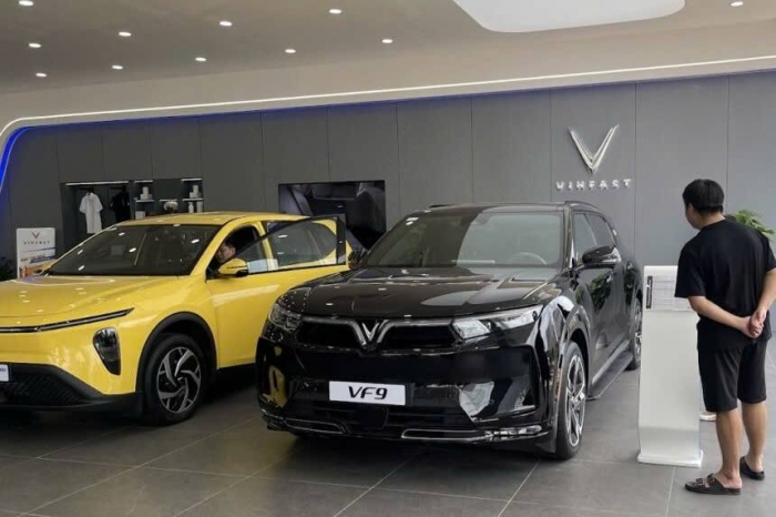 Cựu nh&acirc;n vi&ecirc;n VinFast lĩnh 17 năm t&ugrave; v&igrave; l&agrave;m giả, giả mạo hồ sơ ưu đ&atilde;i mua xe