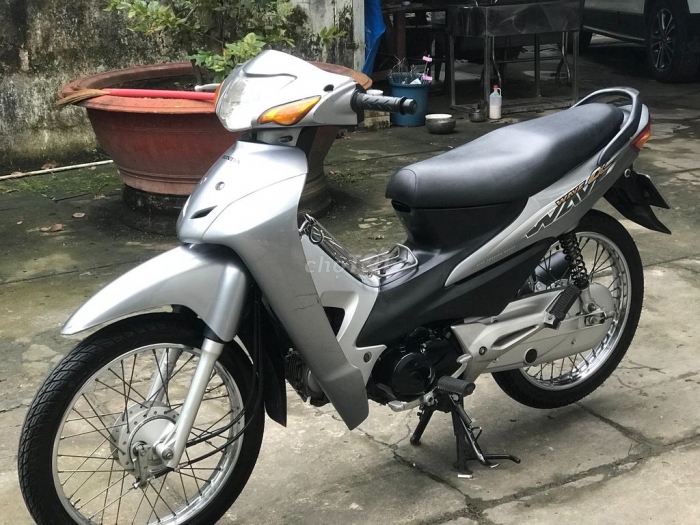 'Sững sờ' vì chiếc Honda Wave Alpha giá chỉ còn 12 triệu rẻ hơn Yamaha Sirius mới 2021 tận 8 triệu ảnh 2