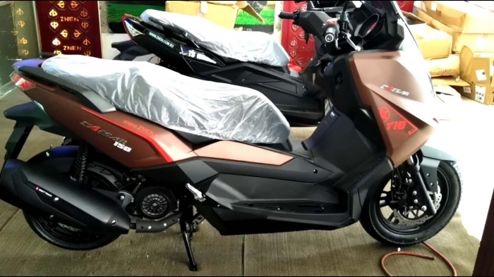 Honda SH 150i ‘nép vế’ trước đối thủ rẻ ngang Honda SH Mode, thiết kế bùng nổ khiến khách Việt mê ly ảnh 3