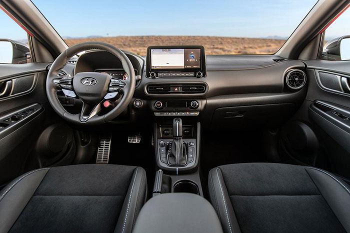 Kình địch Toyota Corolla Altis trình làng: Giá chỉ từ 650 triệu, công nghệ so kè Honda Civic 2022 ảnh 3