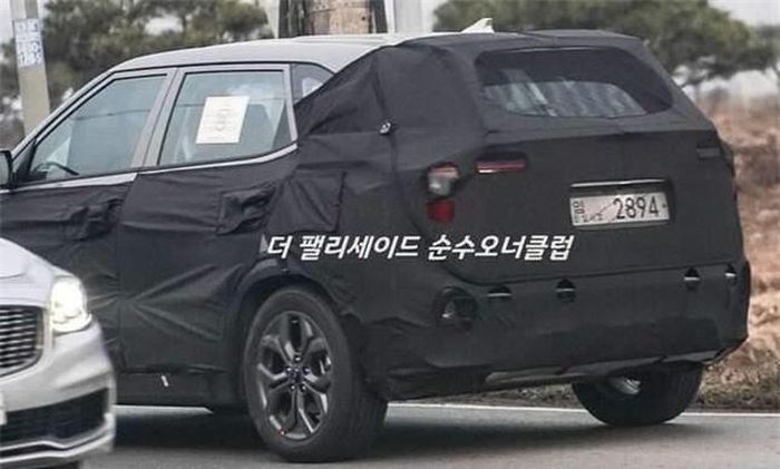 Xuất hiện loạt ảnh Kia Seltos 2023 thế hệ mới, sức mạnh dự kiến 'lấn át' Honda HR-V, Hyundai Kona ảnh 3