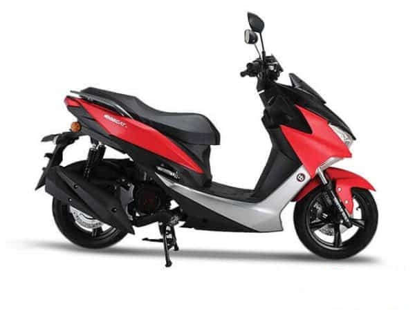 Ngắm siêu đối thủ Honda Air Blade 150 2021 tại Việt Nam: Giá từ 50 triệu, sức mạnh cực ấn tượng ảnh 2