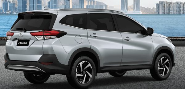 'Đàn em' Toyota Innova 2021 tung ưu đãi siêu khủng: Thiết kế long lanh, trang bị ngập tràn ảnh 3