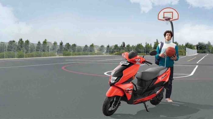 Đối thủ mới của Honda Air Blade 125 tại Việt Nam ra mắt: Giá siêu rẻ chỉ 26 triệu, thiết kế táo bạo ảnh 2