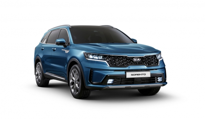 Sau Kia Morning, Sorento giảm sốc 70 triệu, quyết chèn ép Toyota Fortuner, Hyundai SantaFe ảnh 1