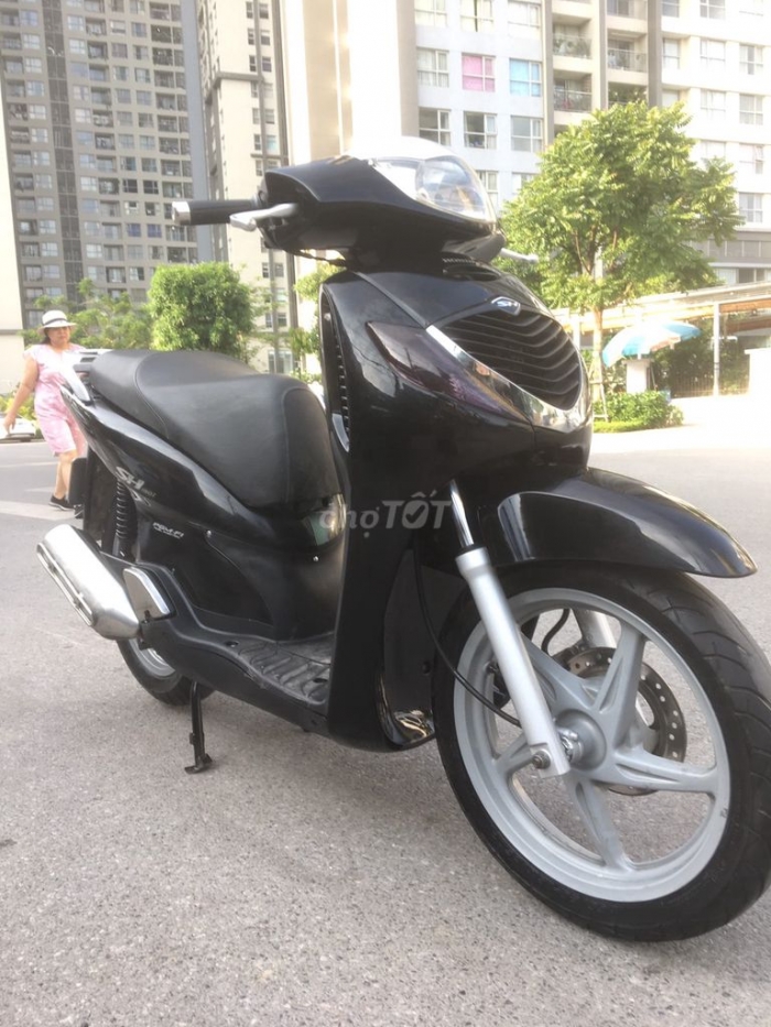 Chiếc Honda SH 150i giá chỉ 36, rẻ hơn Honda SH Mode 20 triệu: Thiết kế mê ly, cơ hội quất xe hời ảnh 2