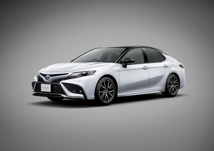 Toyota Camry thế hệ mới ra mắt: Thiết kế đỉnh của chóp, trang bị càn quét Honda Accord, Mazda6 ảnh 3