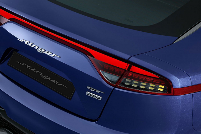 Honda Civic phát hoảng trước sedan thể thao Kia Stinger: Thiết kế mạnh mẽ, công nghệ ngập tràn ảnh 3