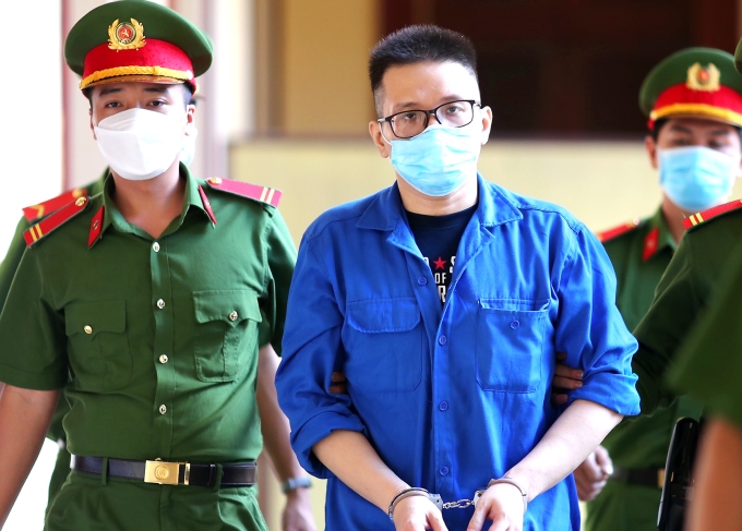 Phiên tòa xét xử Nhâm Hoàng Khang trong vụ bà Nguyễn Phương Hằng cấm không thực hiện hành động này ảnh 2