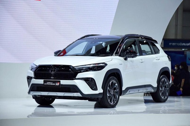 Khách Việt ‘nóng lòng’ trước giá bán mới của Toyota Corolla Cross 2022, so kè Kia Seltos cực gắt ảnh 3