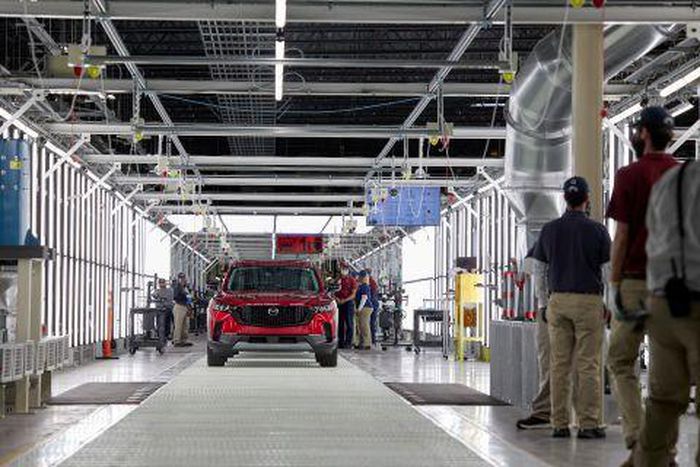 ‘Đàn em’ Mazda CX-5 thế hệ mới rục rịch trình làng: Thiết kế ‘càn quét’ Honda CR-V, công nghệ bá đạo ảnh 1