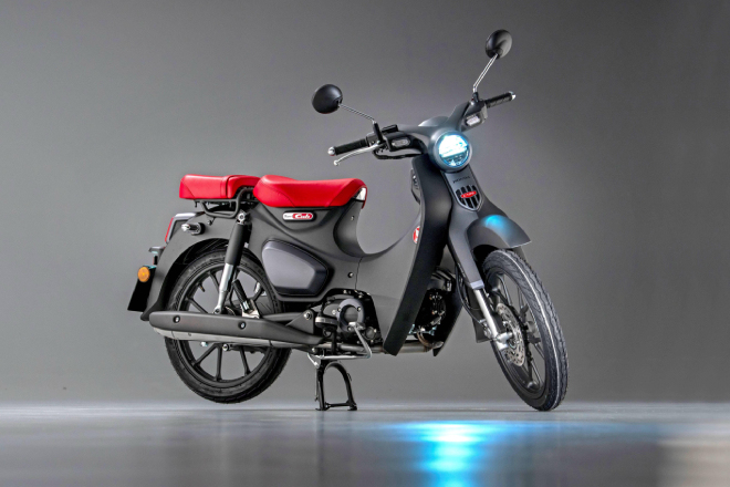 Giá xe Honda Super Cub C125 ở mức không tưởng: Chênh 100 triệu khiến Honda SH 150i 'xây xẩm mặt mày' ảnh 2